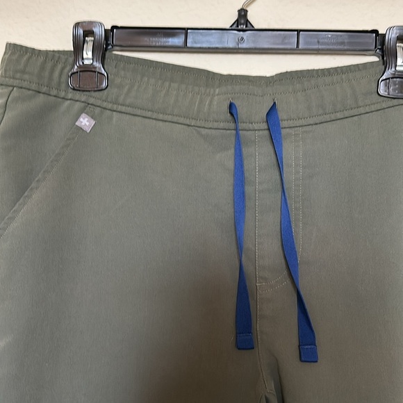Figs Scrubs Olive Green Joggers with Blue Drawstring - Picture 3 of 3